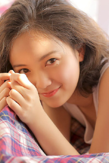 村上真依